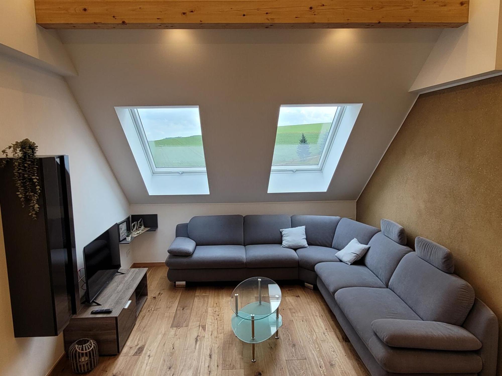 Ferienwohnung Weitblick Lasel Exterior foto